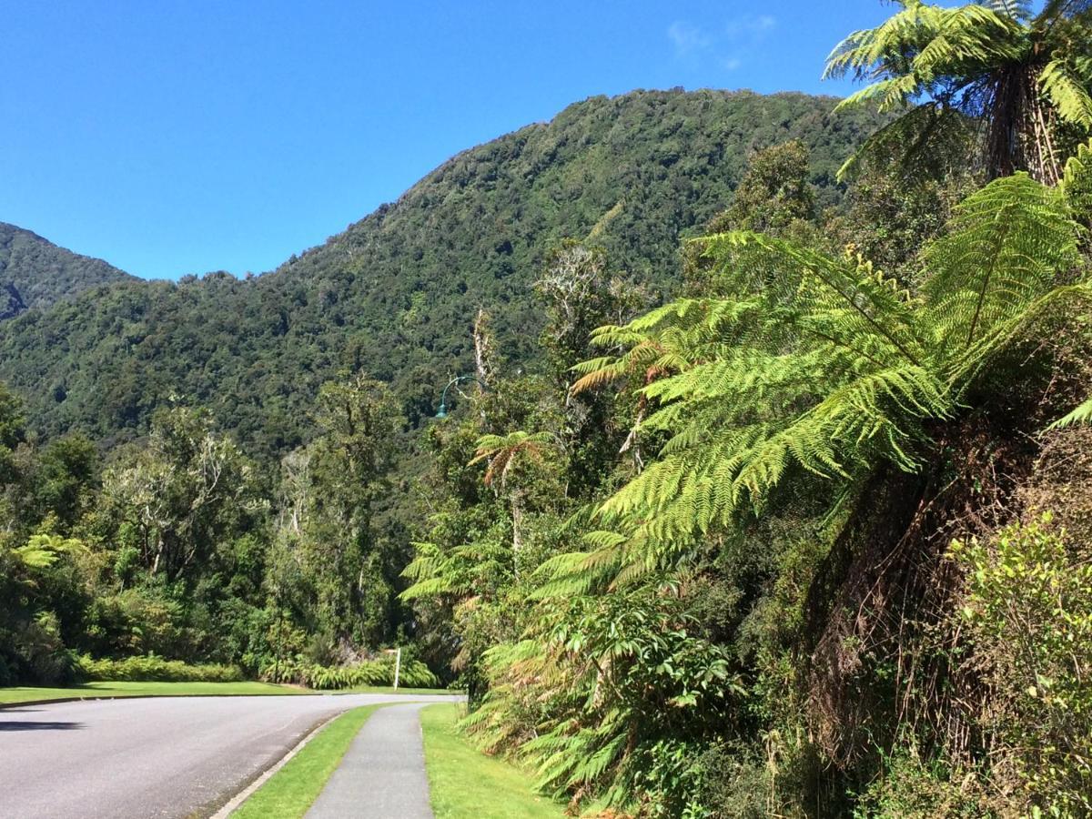 The Ferns Hideaway Villa Franz Josef Esterno foto