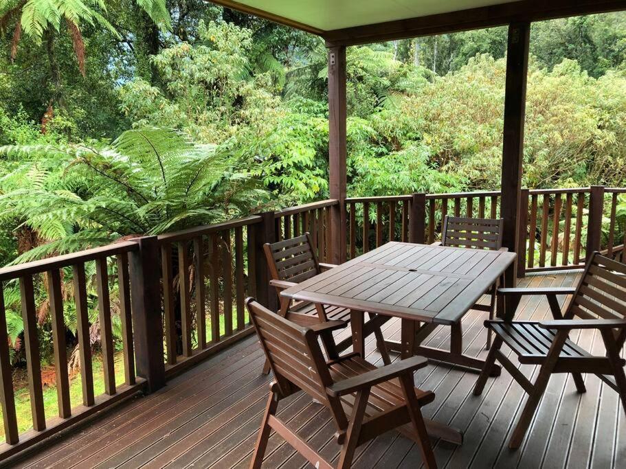 The Ferns Hideaway Villa Franz Josef Esterno foto